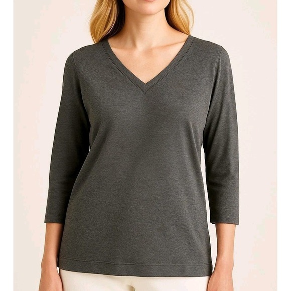L.L. Bean Tops - L.L. Bean 100% Cotton 3/4 Sleeve V-Neck Gray Knit Top Size L Relaxed Fit Tee 1XL